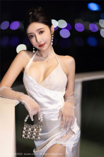 国产中文不卡海报