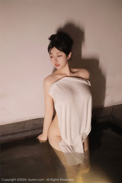 接吻吃胸摸下面啪啪小说海报