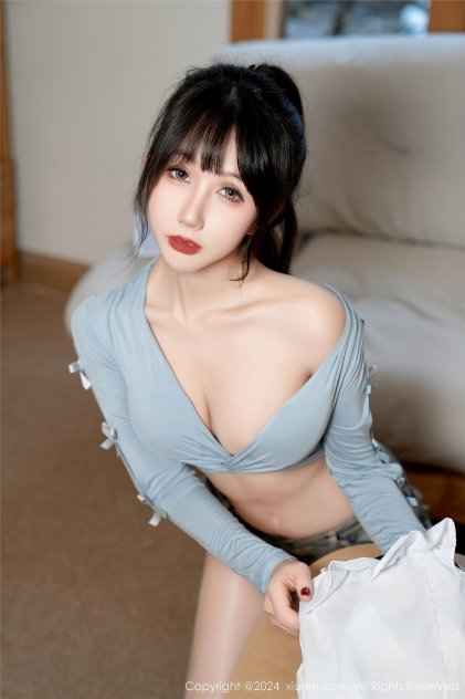美女扒开尿口让男人桶都免费视频海报